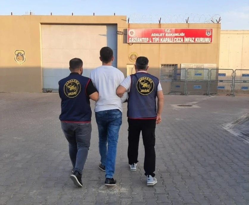 14 Yıl Kesinleşmiş Hapis Cezası Bulunan Firari Yakalandı