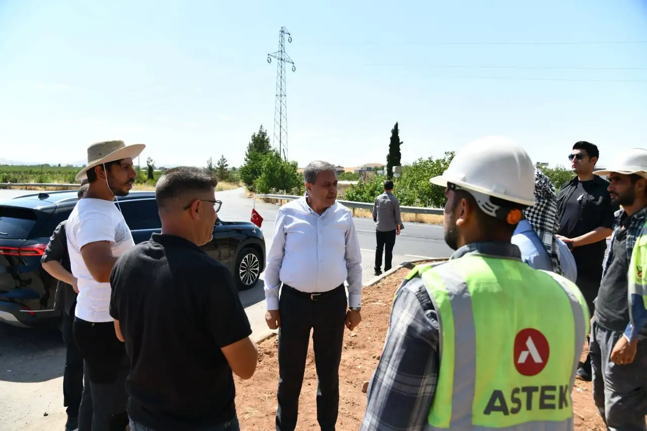 Şanlıurfa-GAP Havalimanı Ulaşım Hattı Baştan Sona Aydınlatılıyor