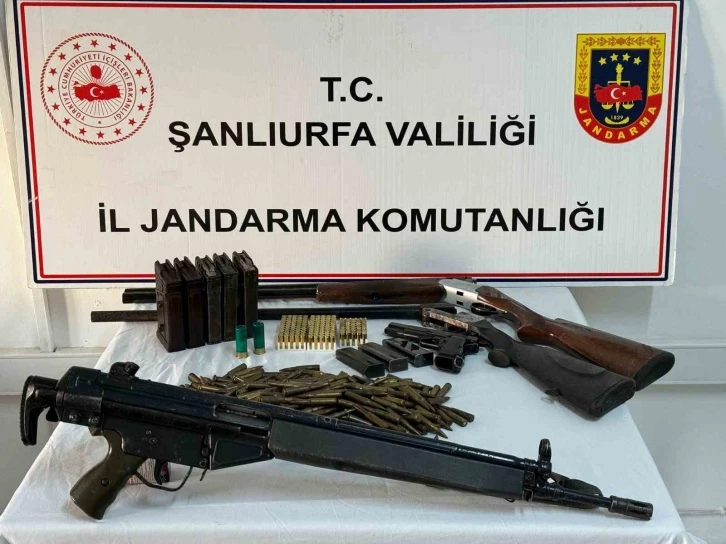 Silah Kaçakçılığı Operasyonunda 5 Kişi Gözaltına Alındı