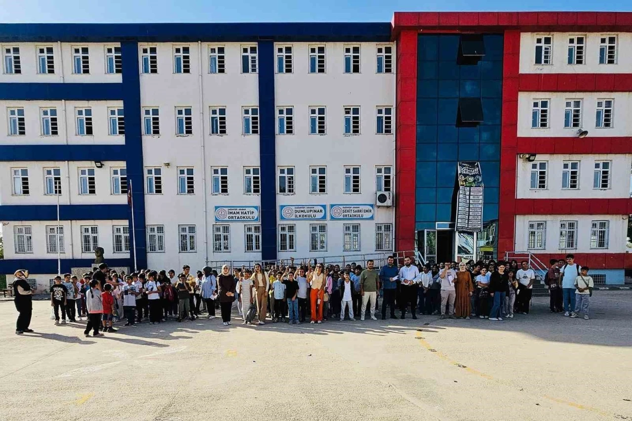 Gaziantep Büyükşehir Belediyesi'nden Arabanlı Öğrencilere Bilim ve Tarih Gezisi