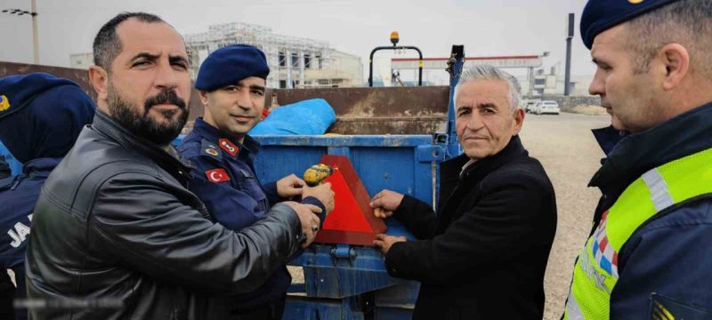 Jandarmadan 68 Traktör Sürücüsüne Hayati Eğitim