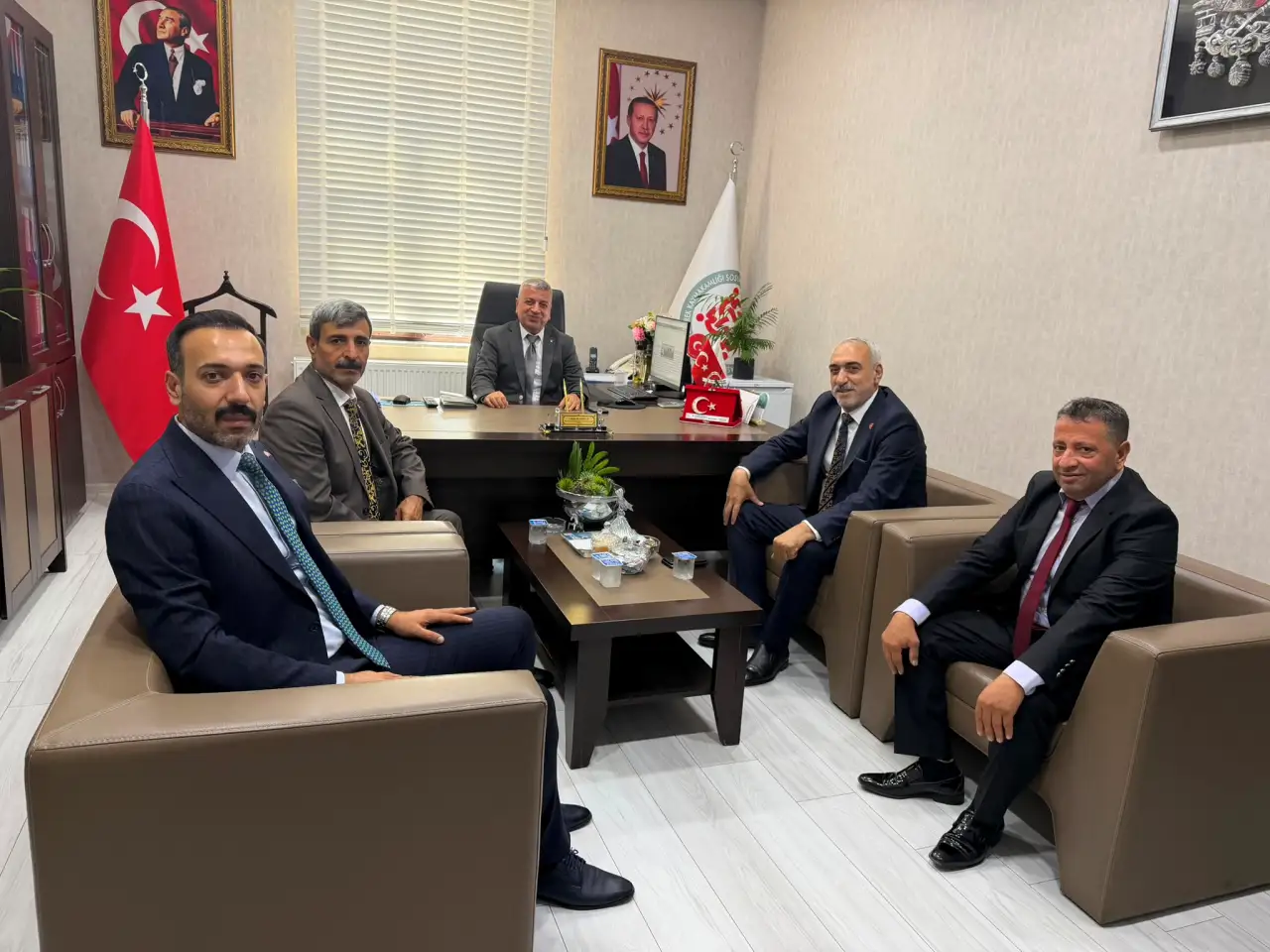 MHP Siverek İlçe Başkanı Gülel’den Vakıf Müdürü Baydilli’ye Ziyaret