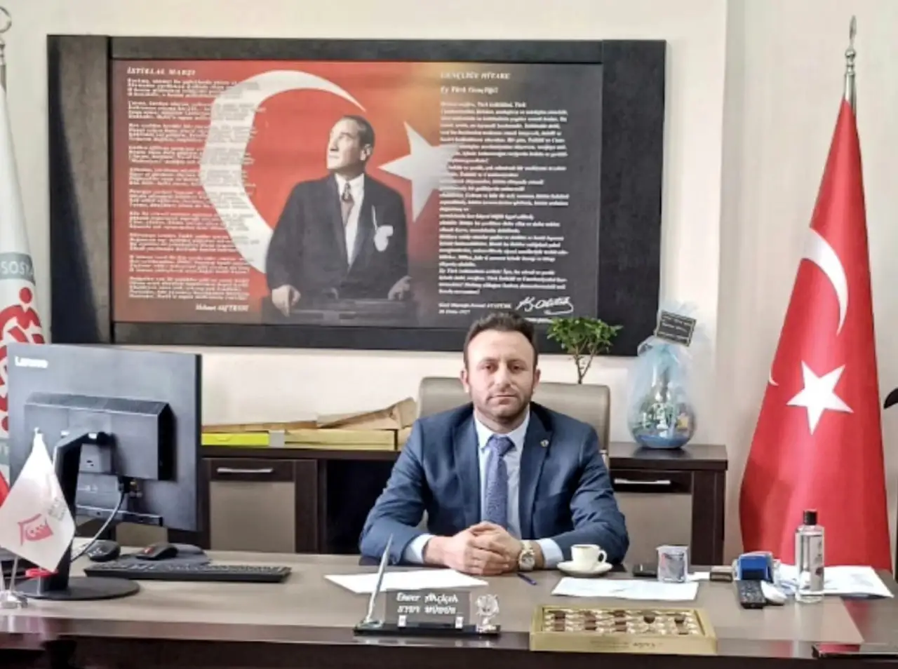 Siverek SYDV Müdürü Akçiçek’ten 29 Ekim Cumhuriyet Bayramı’na Anlamlı Mesaj