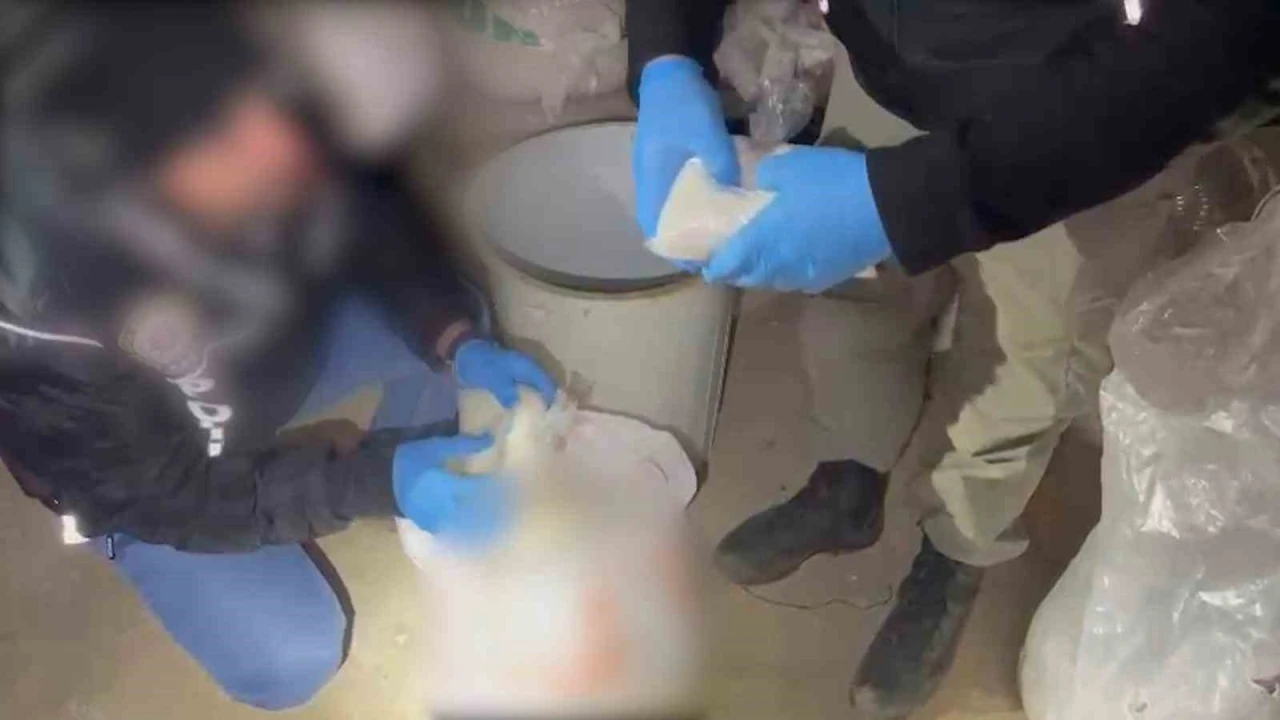 20 Kilo Metamfetamin Ele Geçirildi: 2 Tutuklama