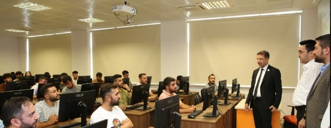 İleri Teknoloji Bilgisayar Laboratuvarı Kuruldu