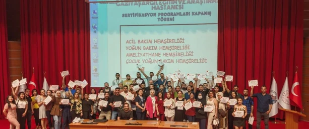 1439 Sağlık Personeline Sertifika Verildi:
