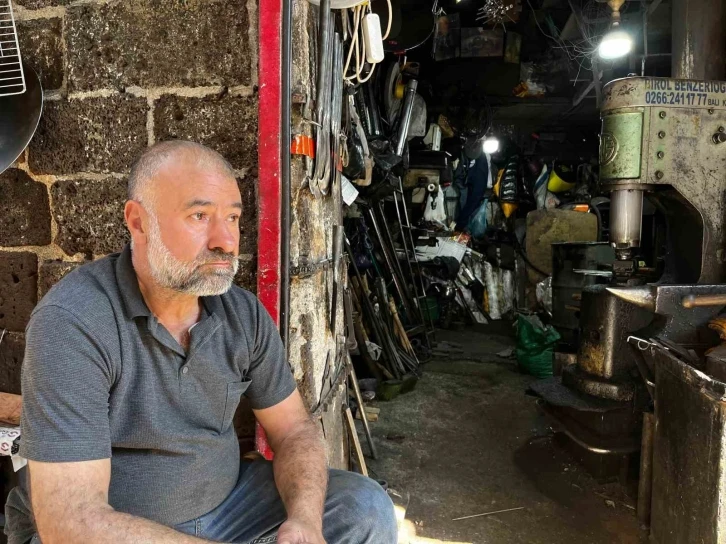 Yarım Asrı Geride Bırakan Demirci Kardeşler Çırak Bulamıyor