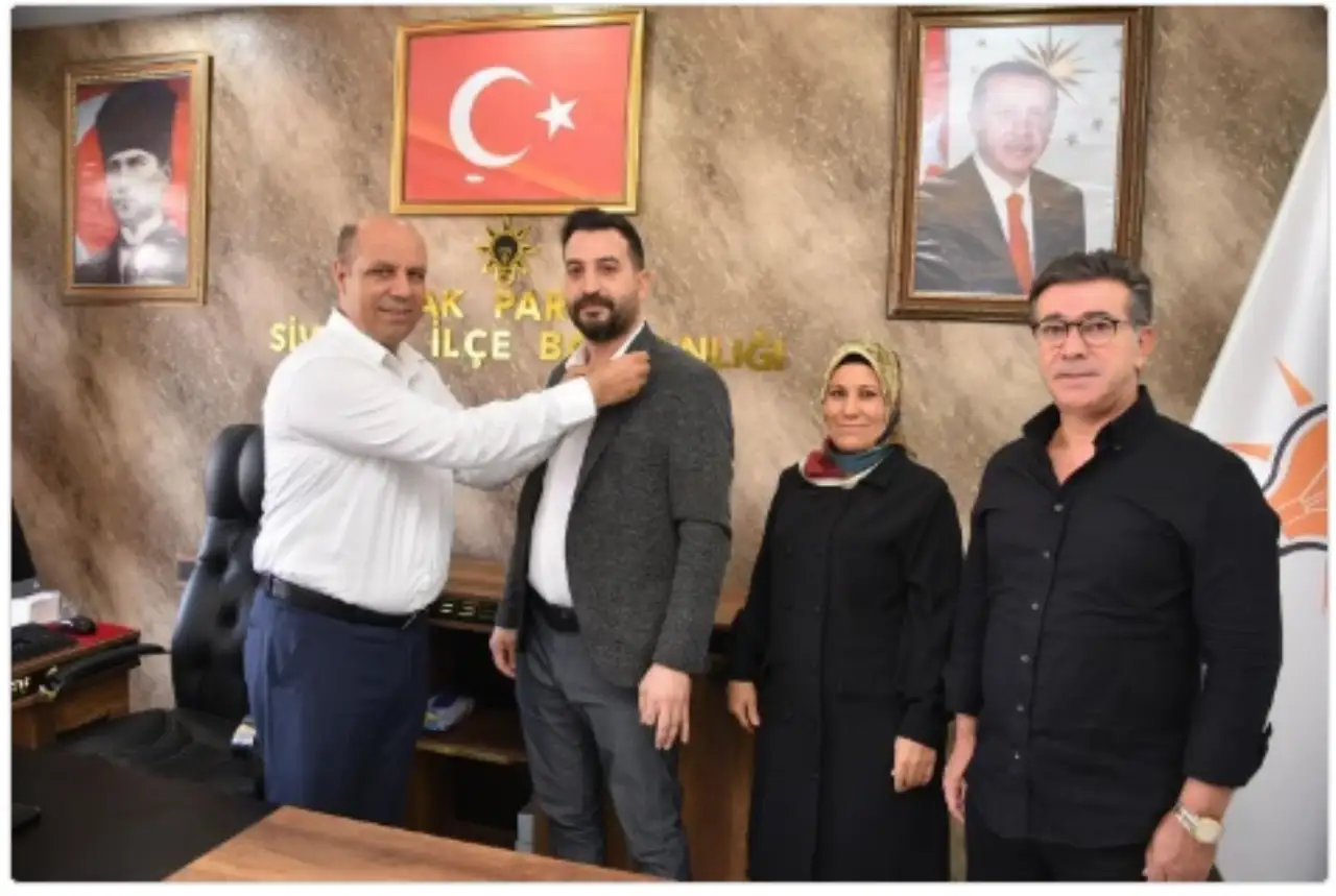 Siverek'te Siyasi Geçiş: Fevzi Akıl, Yeniden Refah'tan AK Parti'ye Geçti