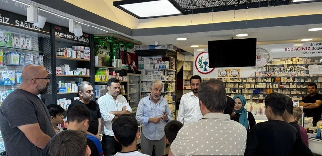 Devlet Korumasındaki Öğrenciler Eczacıları Ziyaret Etti