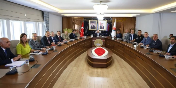 2024-2025 Eğitim Yılı İçin Güvenlik Toplantısı Düzenlendi