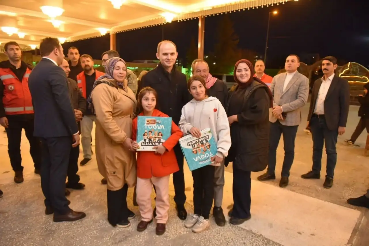 Siverek’te Kardeşlik Sofrası: Ramazan’ın Bereketli Eli Sosyal Yardımlaşma İle Uzandı