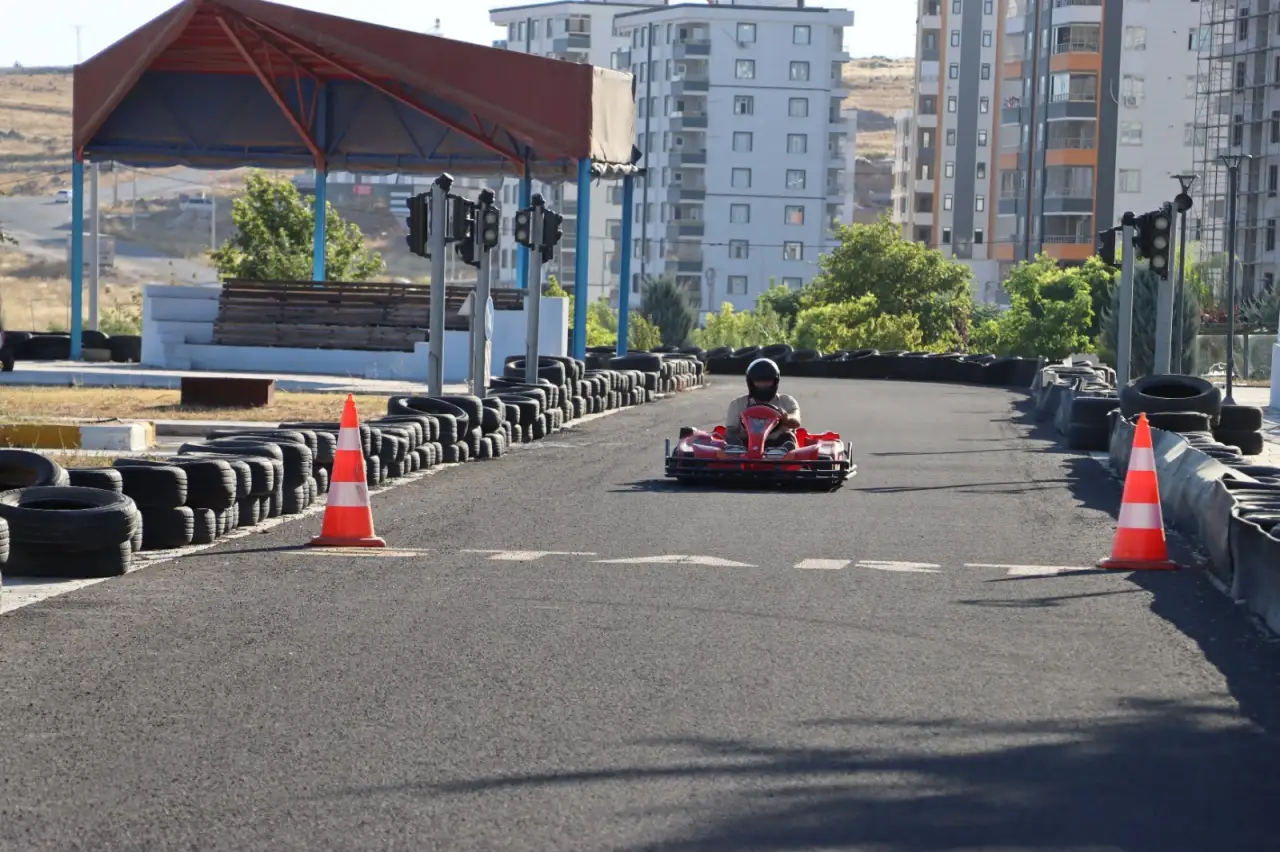 Şanlıurfa’da Modern Go-Kart Pisti Hizmete Girdi