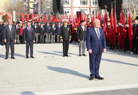 Adana'da 18 Mart Törenleri: Şehitleri Anma ve Zaferin 109. Yılı