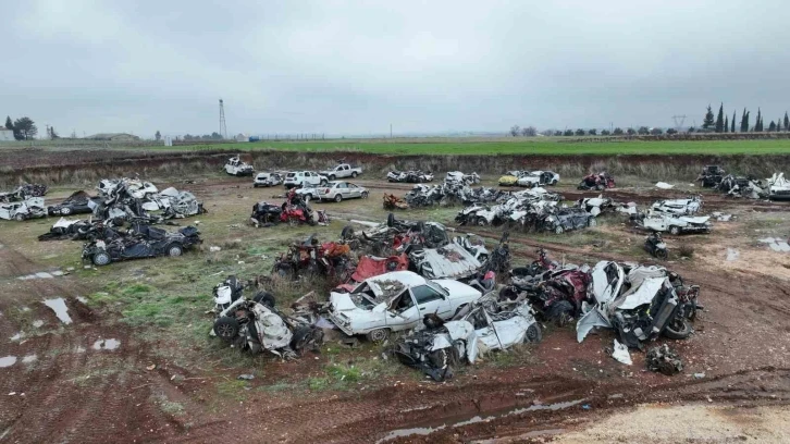 Adıyaman'da Deprem Sonrası Araç Mezarlığına Dönüşen Alanlar Dron ile Görüntülendi