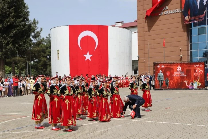 Adıyaman'da Uyuşturucu Operasyonu: 3 Şüpheli Yakalandı, 1'i Tutuklandı