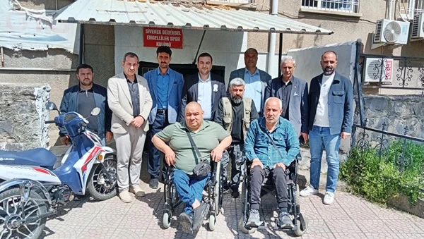 AK Parti Heyetinden Engelliler Basketbol Kul&uuml;b&uuml;ne Anlamlı Ziyaret
