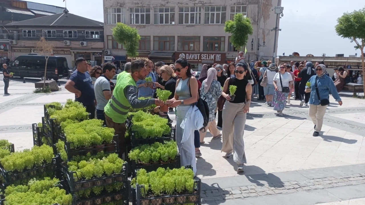  Anneler Günü’nde Gönüllere Dokunan Etkinlikler