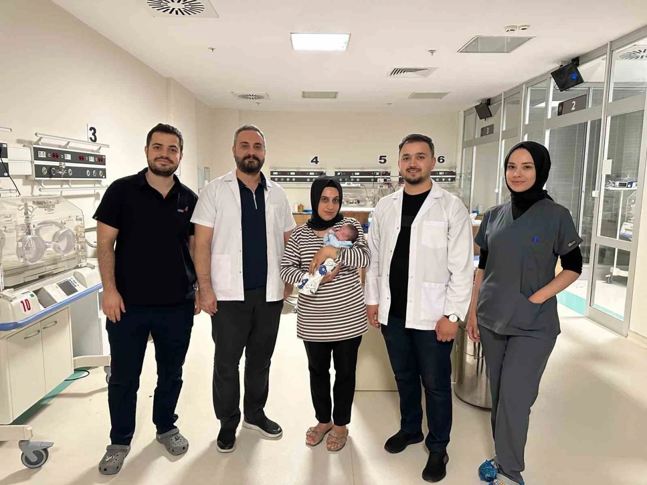 Batman’da Mucizevi Hayat Mücadelesi: 905 Gram Doğan Bebek 2 Kiloya Ulaştı