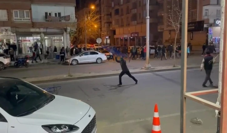 Batman'da Seçim Kutlamalarında Çıkan Olaylarda 5 Gözaltı