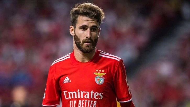 Beşiktaş'ın Yeni Yıldızı Rafa Silva'nın Gizemli Telefon Görüşmesi Sosyal Medyada Merak Uyandırdı