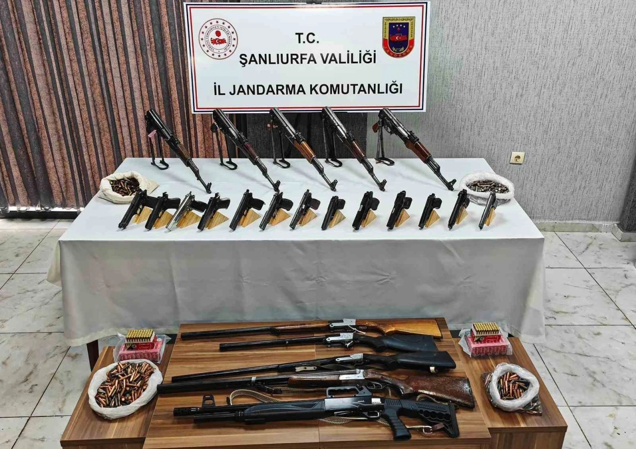 Çamaşır Makinesinden Kalaşnikof Çıktı