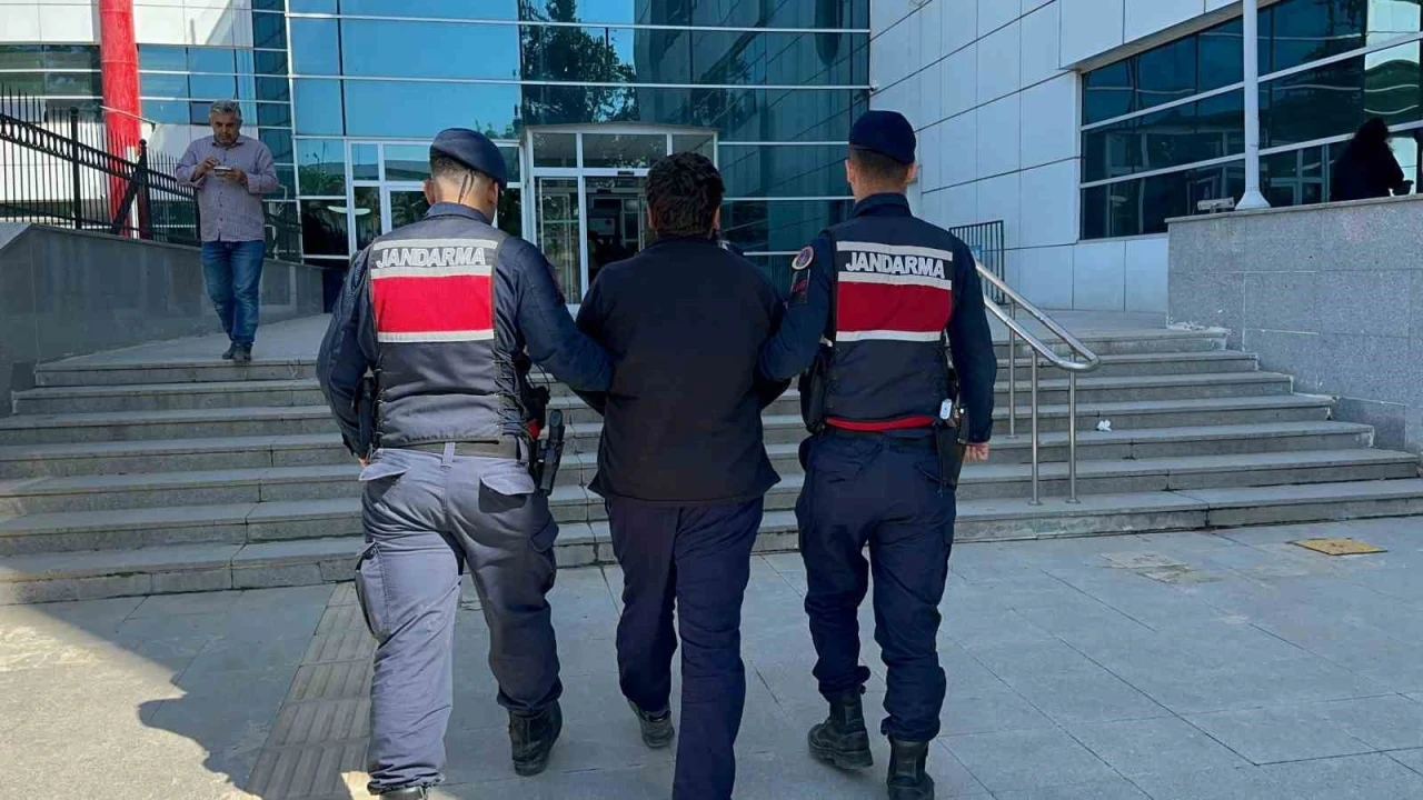 DEAŞ Operasyonu: Terör Örgütü Üyesi Olduğu İddia Edilen Şahıs Gözaltına Alındı