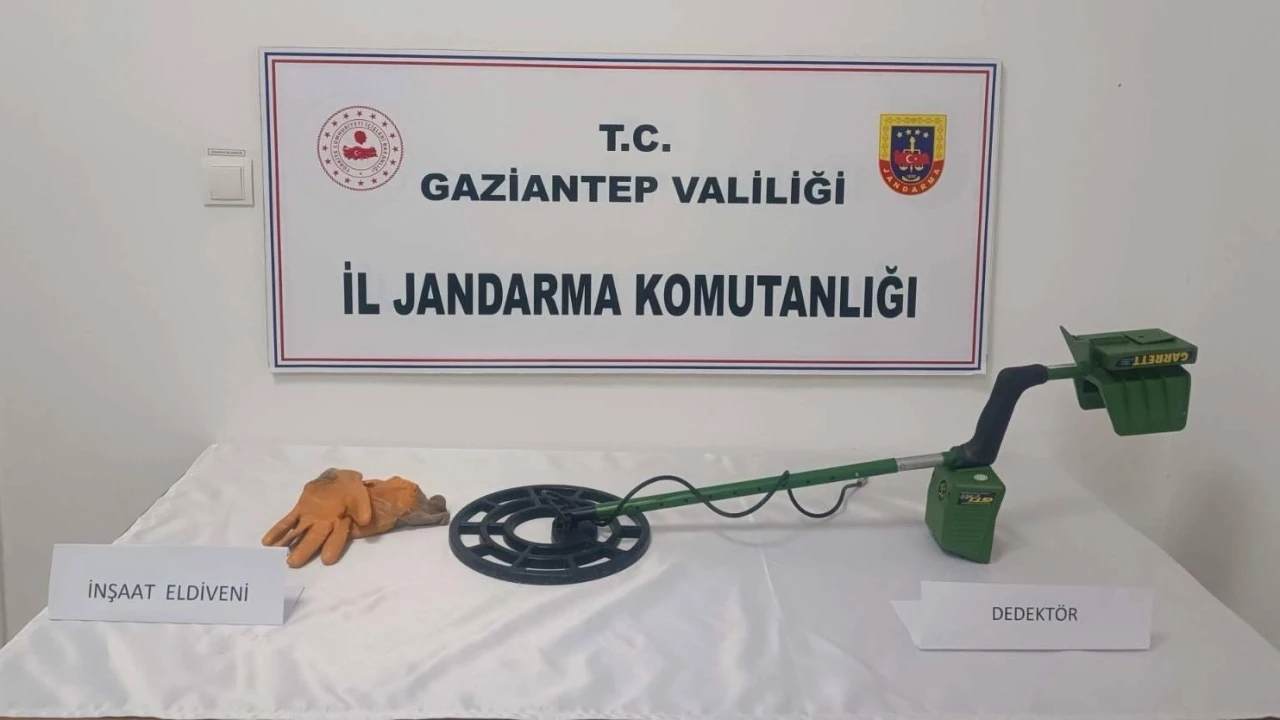 Define Uğruna Yapılan Kaçak Kazıya Jandarma “Dur” Dedi