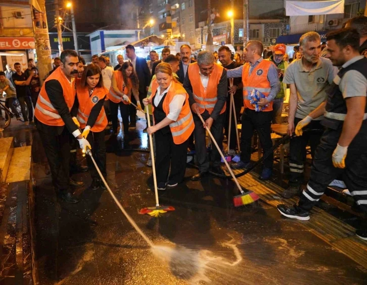 Diyarbakır'da Büyük Temizlik Harekatı Başladı!