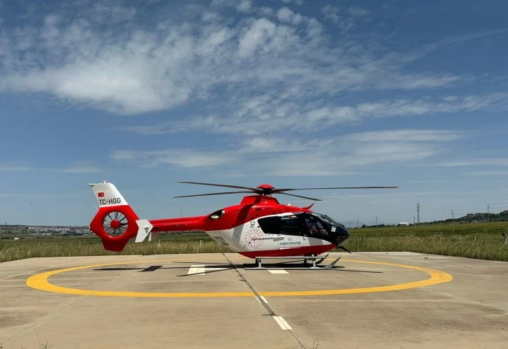 Diyarbakır'da Küçük Çocuk İçin Ambulans Helikopter Harekete Geçti