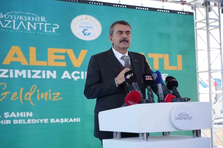 Gaziantep Kuzeyşehir'de Alev Alatlı İsimli Eğitim ve Sanat Merkezinin Açılışı Yapıldı