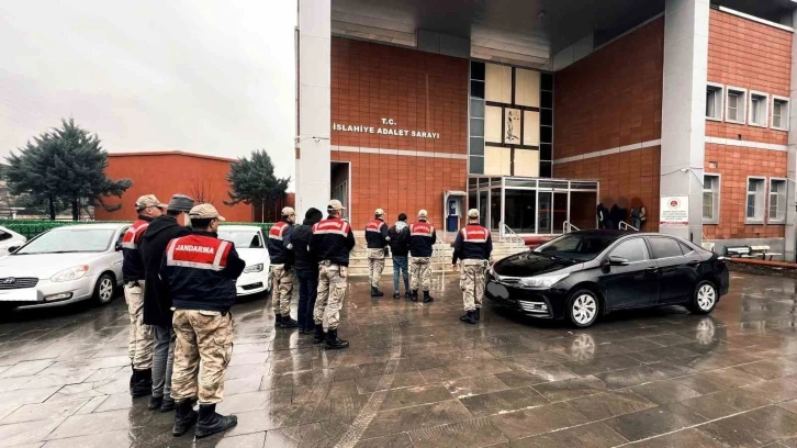 Gaziantep'te Göçmen Kaçakçılığına Büyük Operasyon: 3 Organizatör Yakalandı