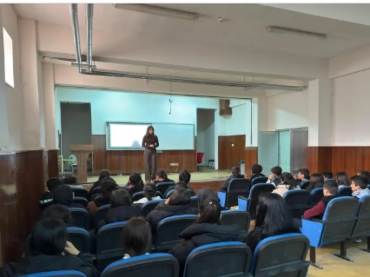 Geleceğe Doğru İlk Adım: Siverek&rsquo;te Gen&ccedil;lerin Kariyer Rotası Şekilleniyor!