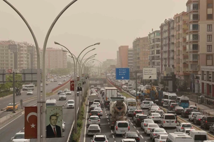 Güneydoğu Anadolu Bölgesi Toz Taşınımının Pençesinde: Uzmanlardan Acil Uyarı!