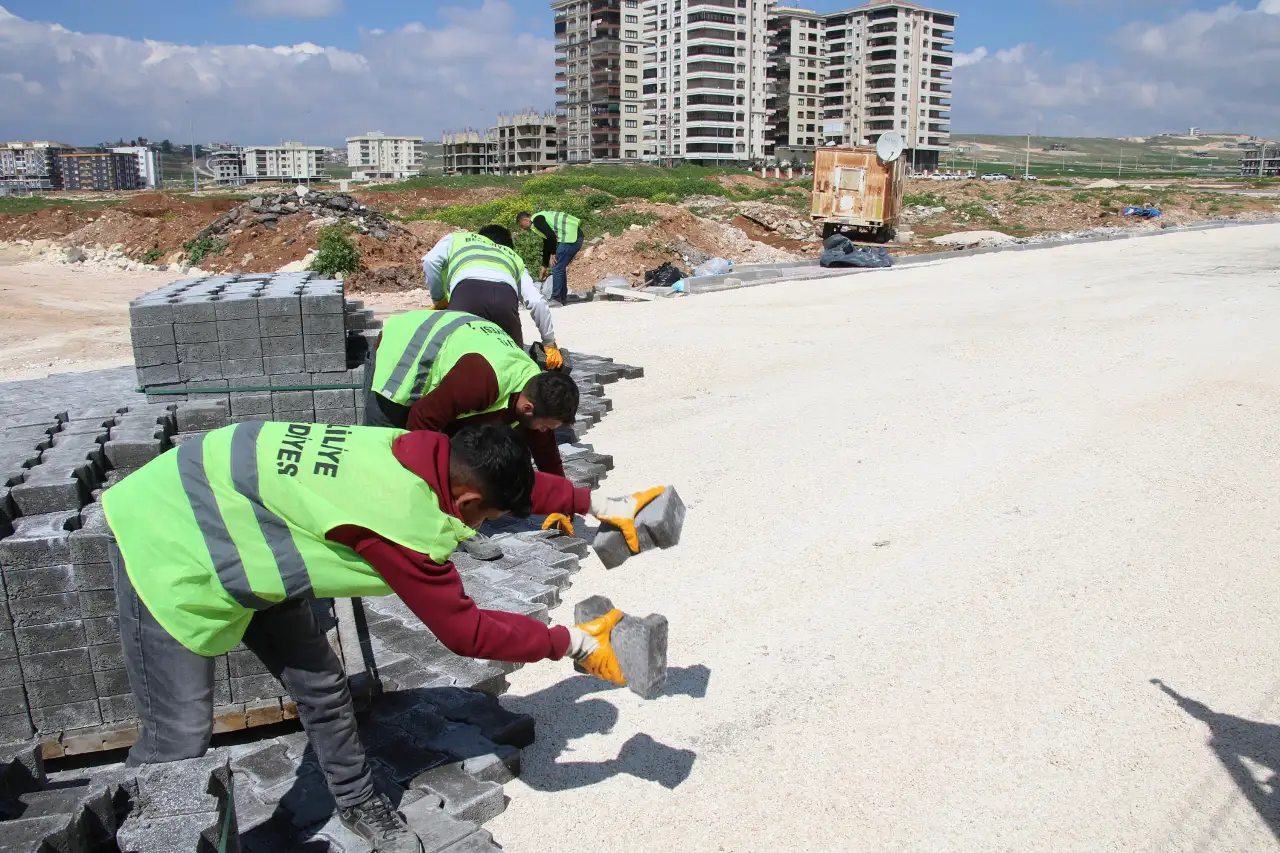 Haliliye&rsquo;de Ulaşım Atağı: Dağeteği Mahallesi Modern Yollarla Tanışıyor!