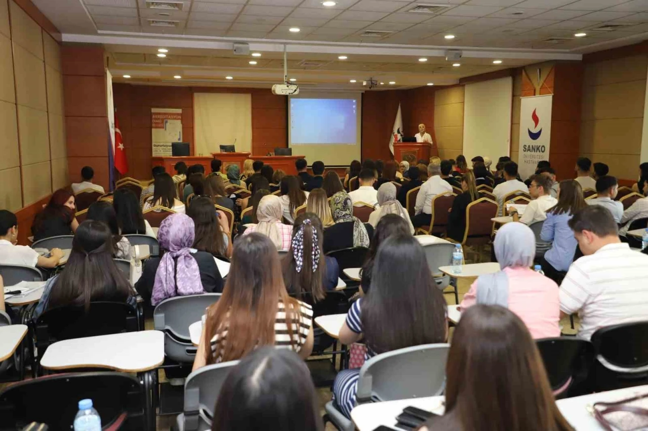 Hemşirelik Değerleri SANKO Üniversitesi’nde Masaya Yatırıldı