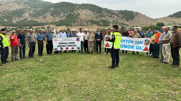 Jandarmadan Traktör Sürücülerine Hayati Eğitim