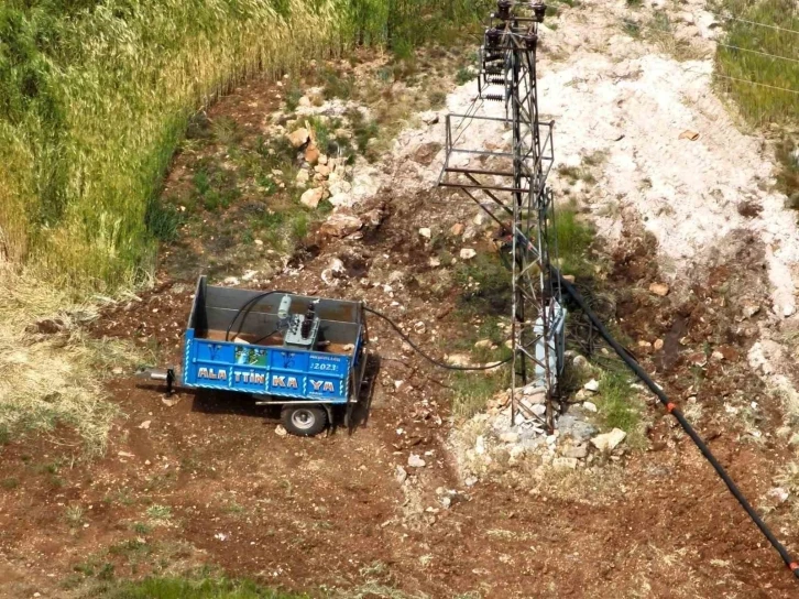 Kaçak Elektrikle Mücadelede Hukuki Engel: Çiftçiler Mahkeme Kararıyla Elektrik Kesintilerini İptal Ettiriyor