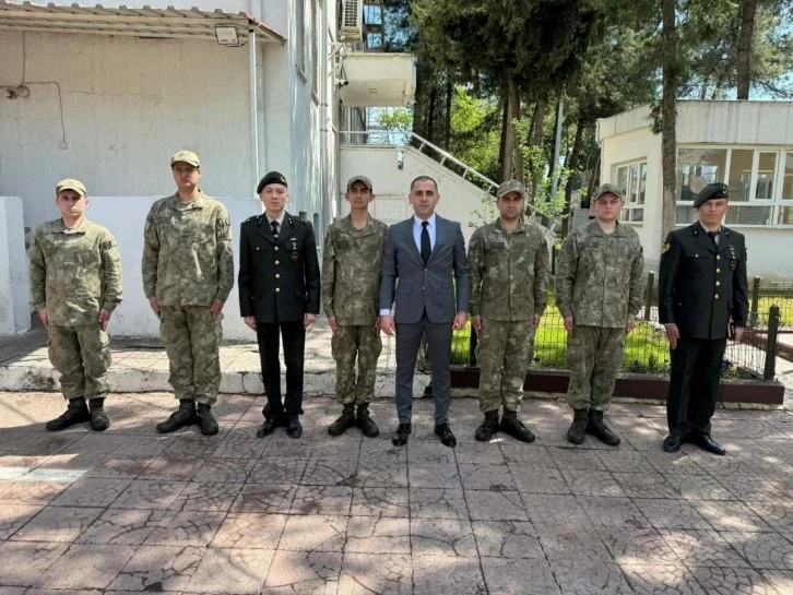 Siverek Kaymakamı Aydemir'den Kolluk Kuvvetlerine Bayram Ziyareti