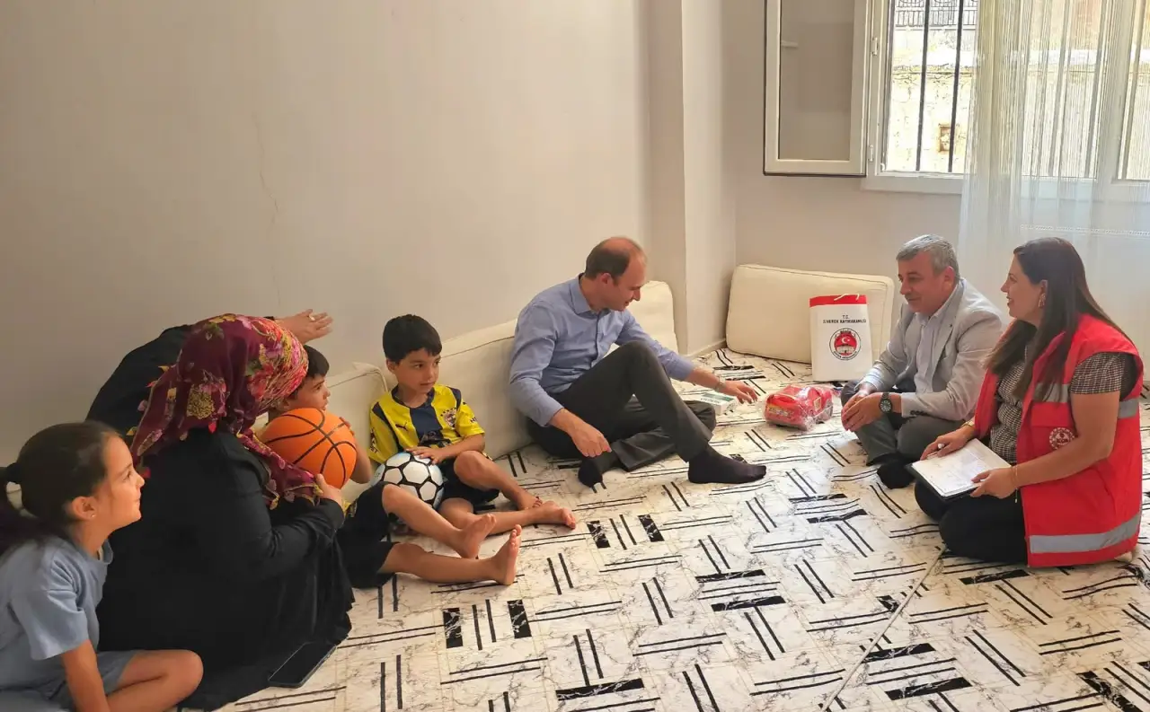 Kaymakam Salih Sak&rsquo;tan &Ccedil;etin ve Karael Ailelerine Ziyaret