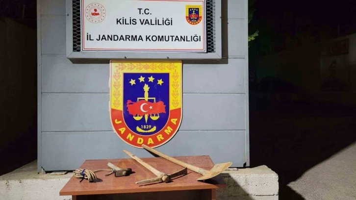 Kilis'te Kaçak Kazı Operasyonu: Zanlı Suçüstü Yakalandı