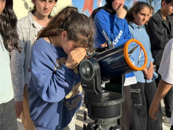 Köy Okullarında Bilim ve Astronomi Şöleni: Gökyüzü Gözlem ve Bilim Şenliği