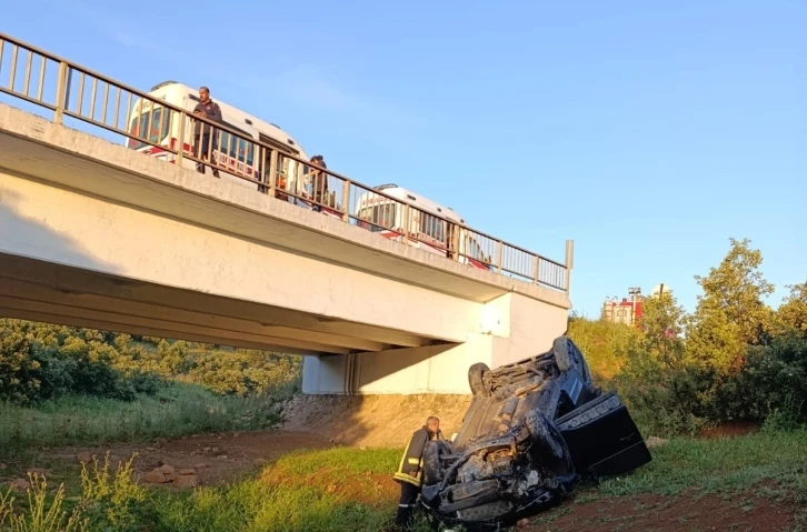 Mardin'de Trafik Kazası: İki Kişi Yaralandı