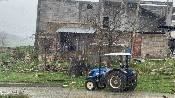 Mazıdağı'nda Beklenmedik Mart Karı: İlkbaharda Kış Manzaraları