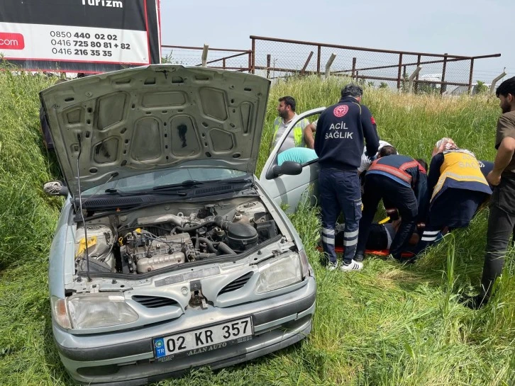 Kâhta'da Meydana Gelen Trafik Kazasında 5 Kişi Yaralandı