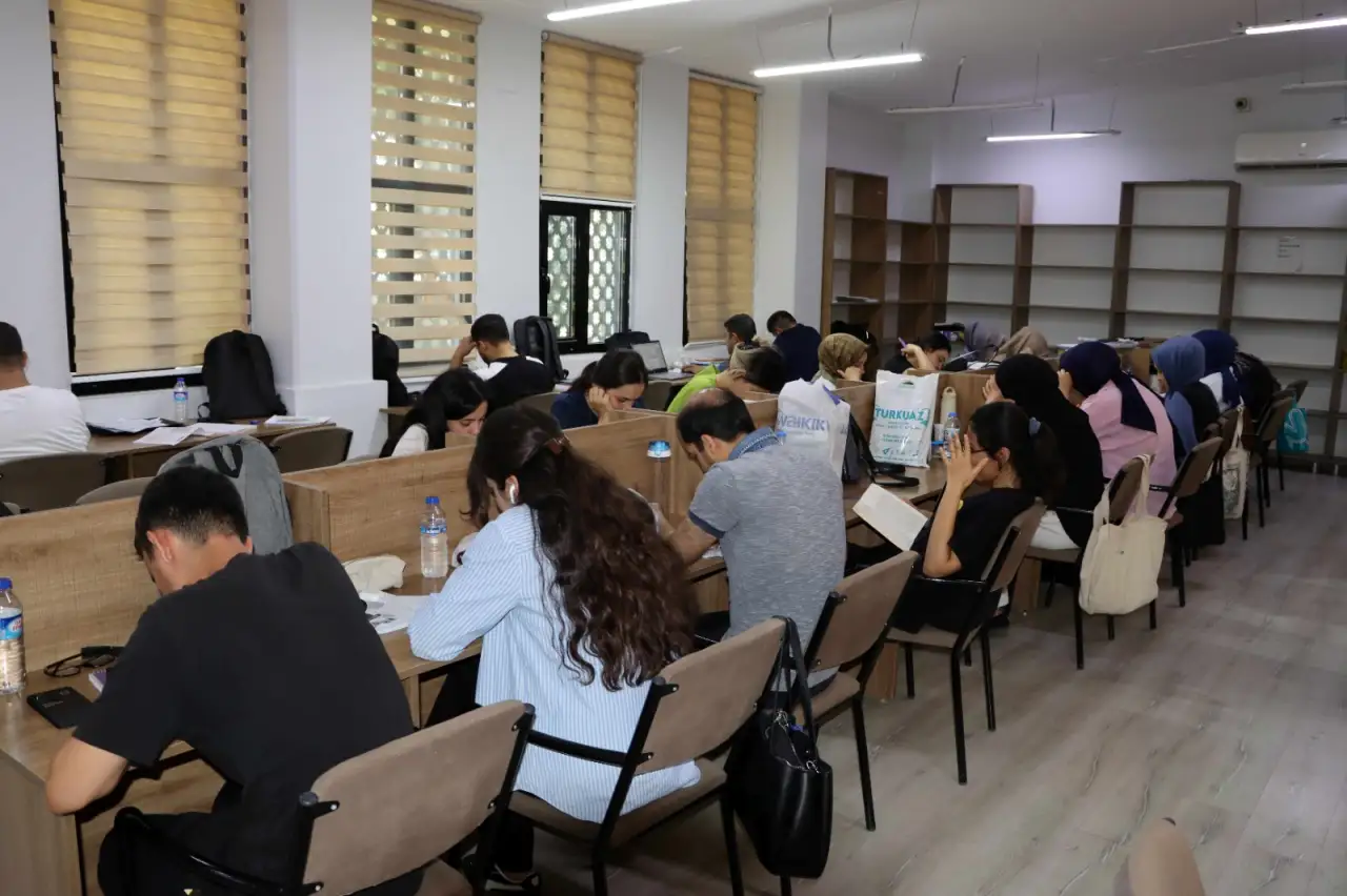 Şanlıurfa'nın Gelişen İl&ccedil;esinde  Eğitim Yatırımları Gen&ccedil;lerin Geleceğine Işık Tutuyor
