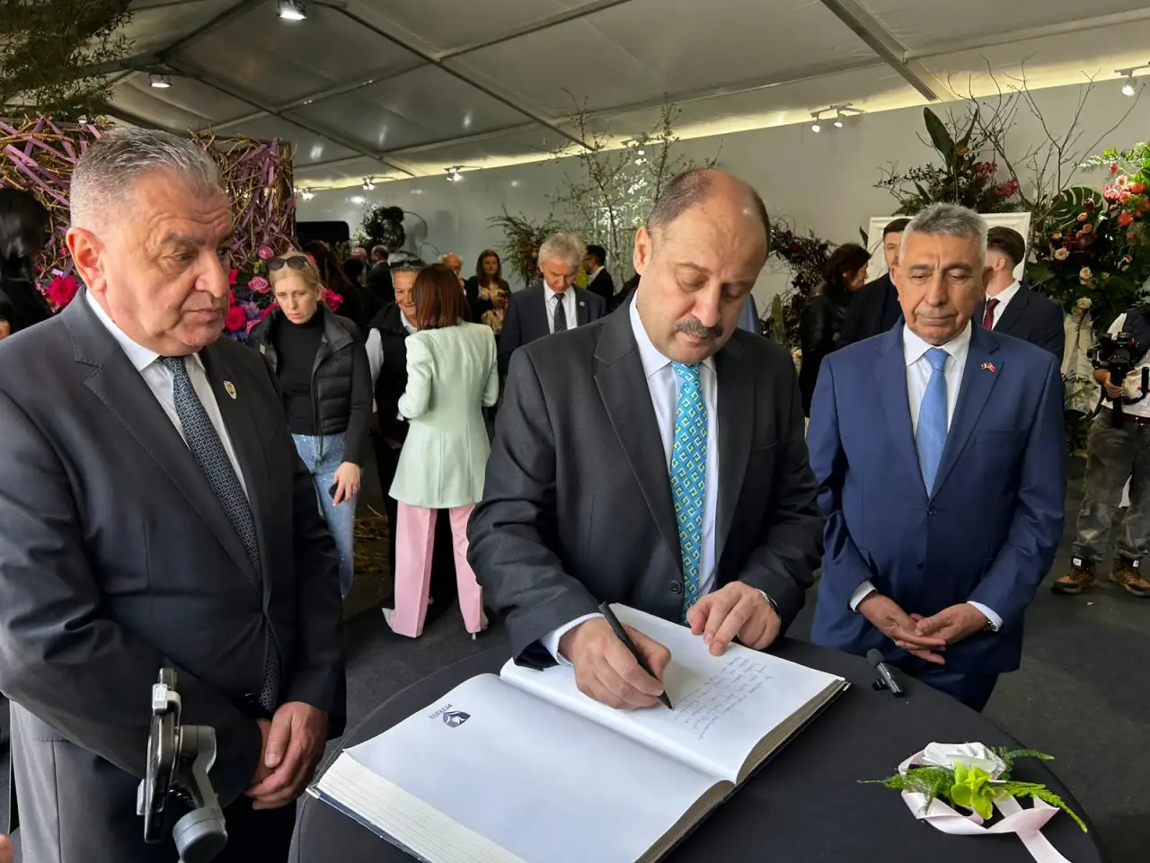 K&uuml;lt&uuml;rlerarası Dostluk K&ouml;pr&uuml;s&uuml;: Romanya&rsquo;da Şanlıurfa ve Pitești R&uuml;zg&acirc;rı Esti!