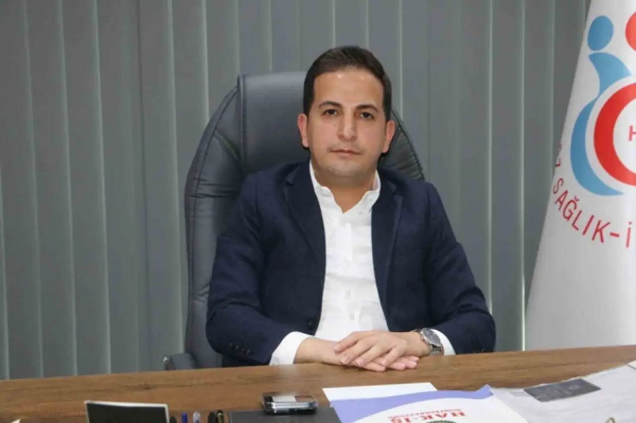 Diyarbakır&rsquo;da Emek M&uuml;cadelesinin Yol Haritası: Ak&uuml;z&uuml;m Başkanlığında Dev Zirve  &nbsp;