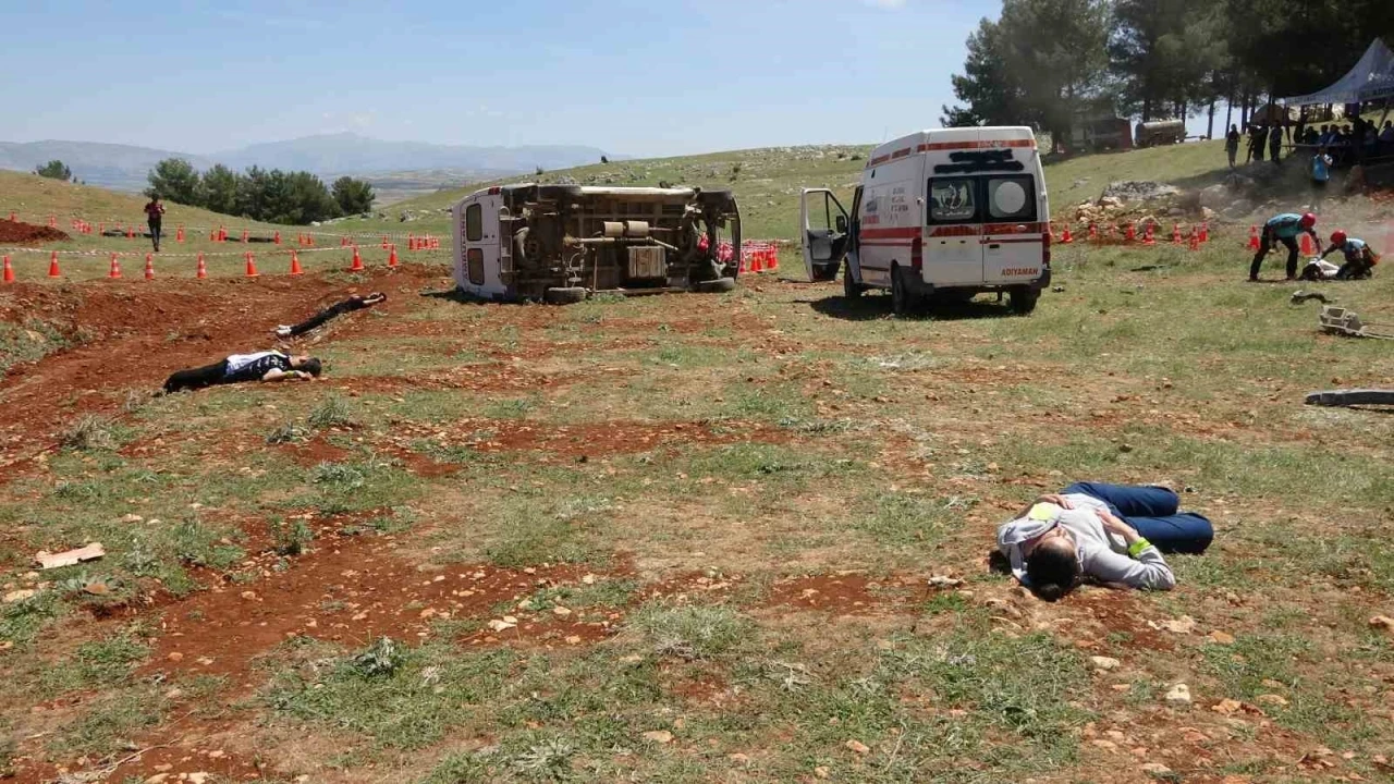 Nefes Kesen UMKE Tatbikatı: Gerçeğini Aratmadı