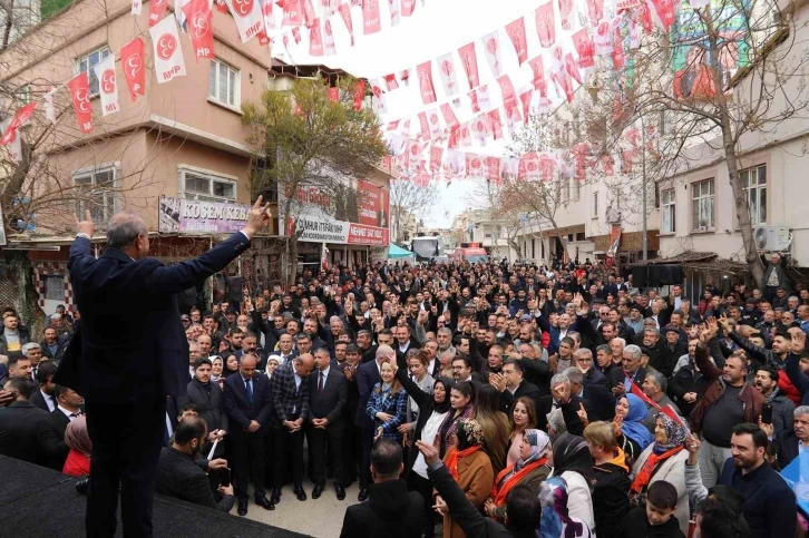 Oğuzeli’nde Seçim Koordinasyon Merkezi Açılışı Miting Havasında