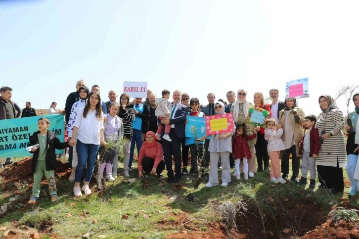 "Otizm için Bir Fidan da Sen Dik" Etkinliği Gerçekleştirildi